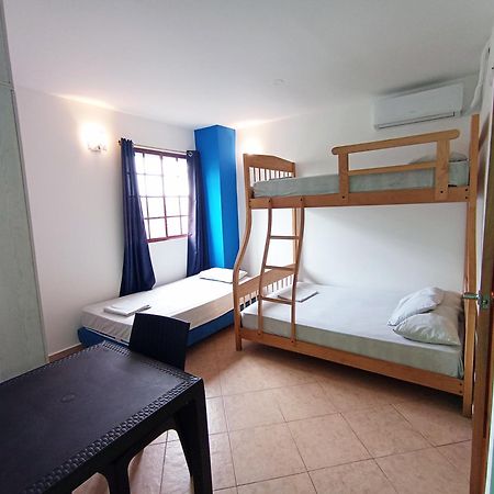 Hostal Yaku מונטניטה מראה חיצוני תמונה