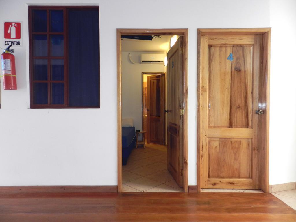 Hostal Yaku מונטניטה חדר תמונה