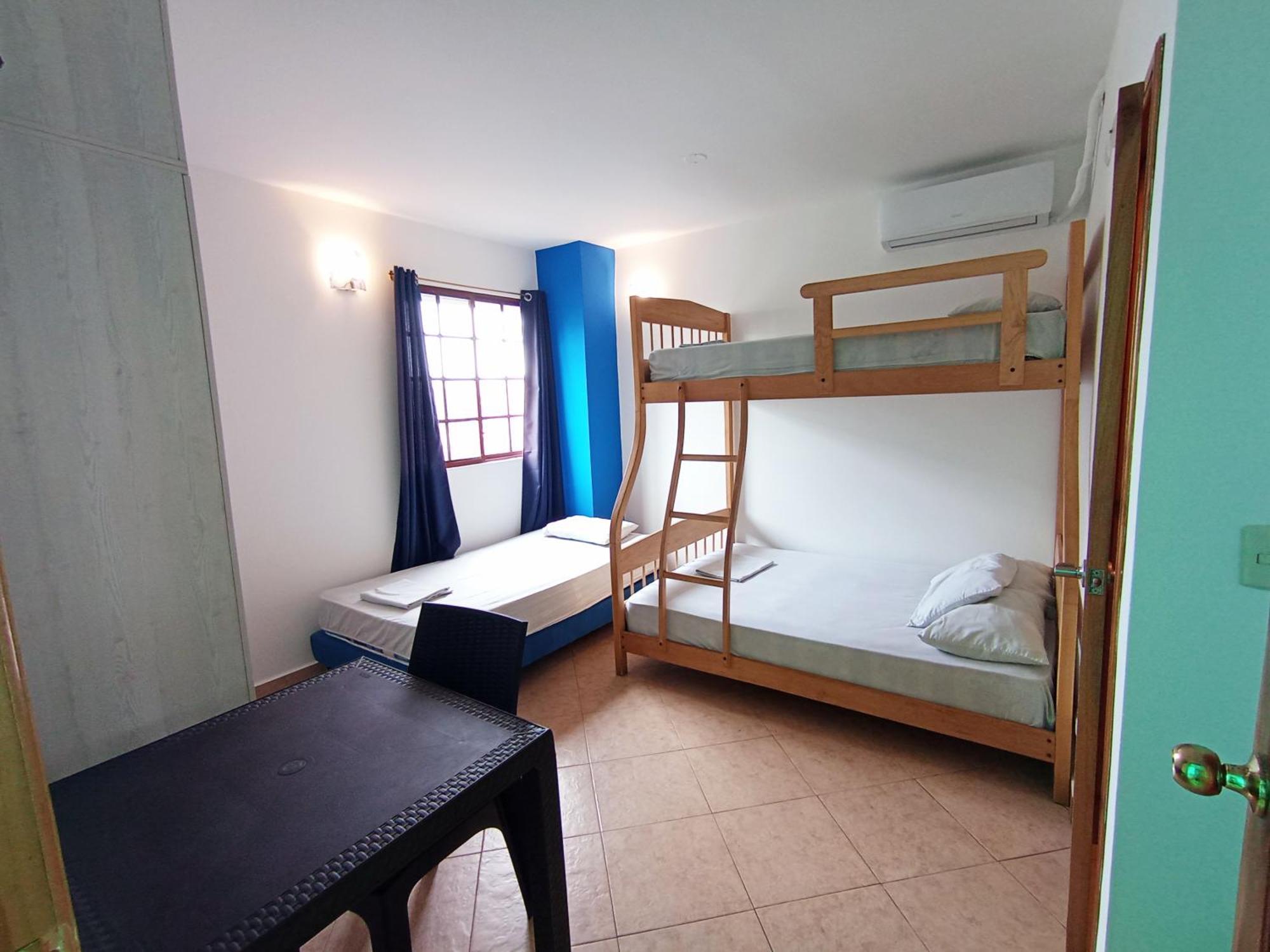 Hostal Yaku מונטניטה מראה חיצוני תמונה