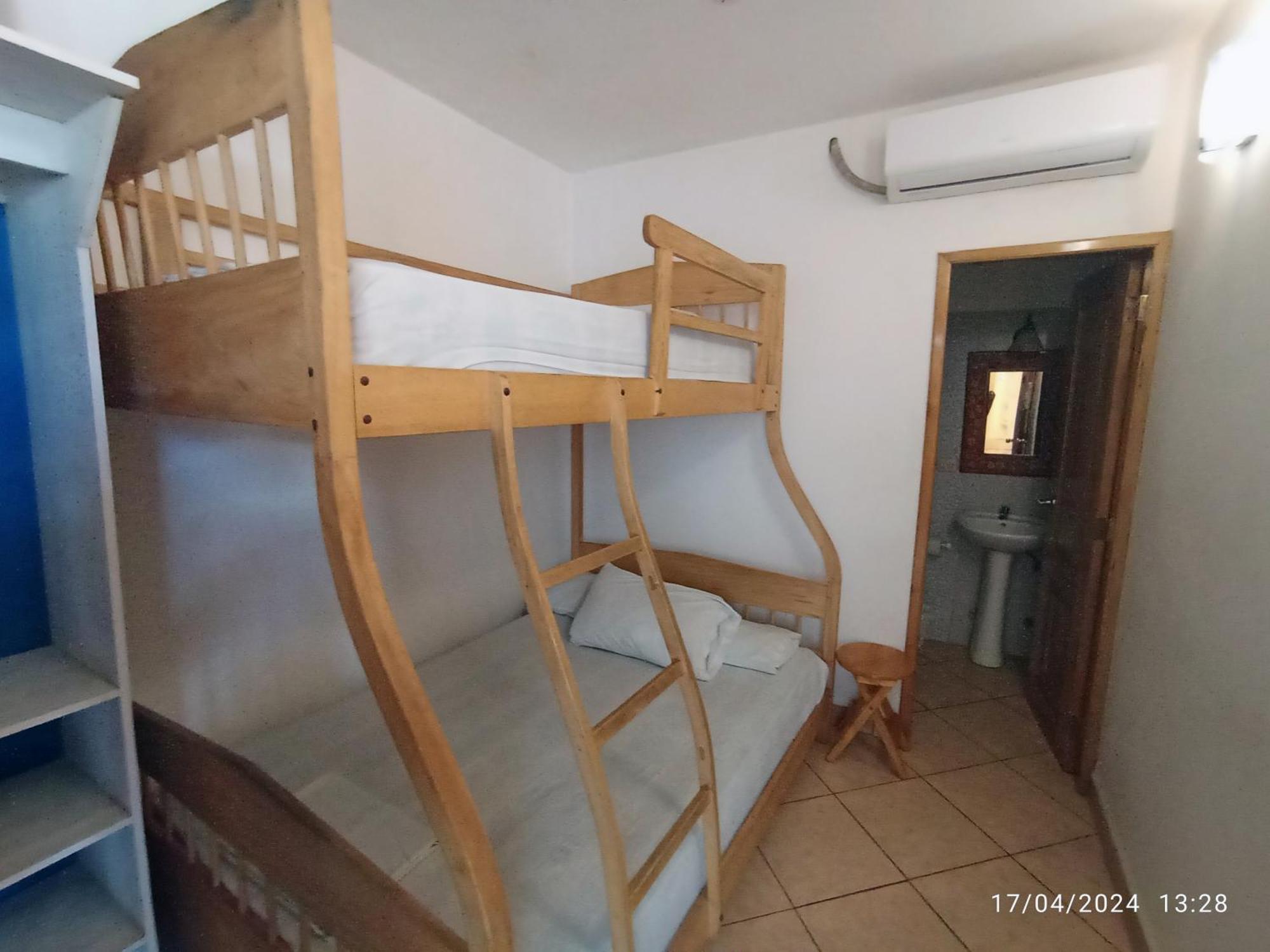 Hostal Yaku מונטניטה מראה חיצוני תמונה