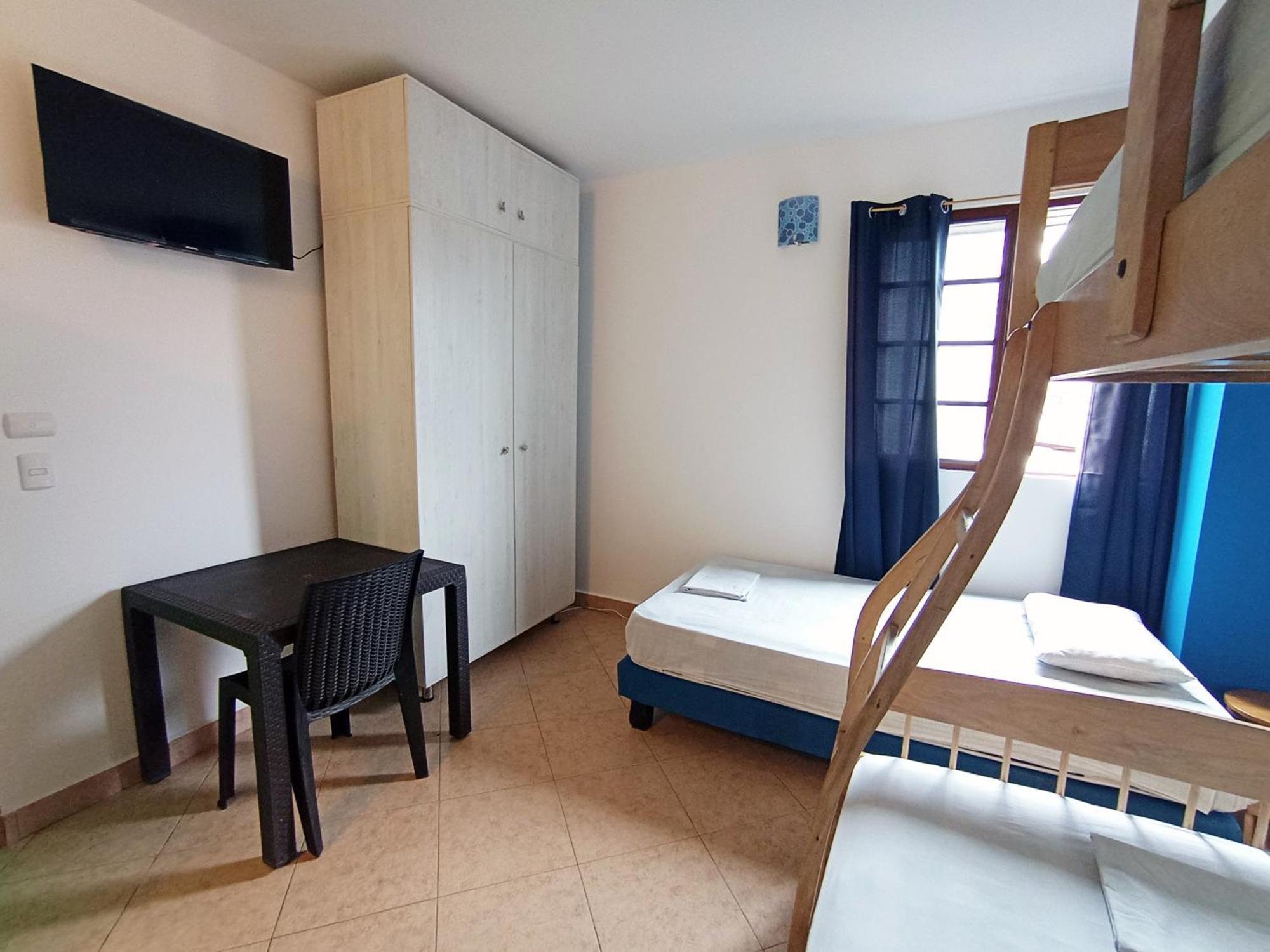 Hostal Yaku מונטניטה מראה חיצוני תמונה