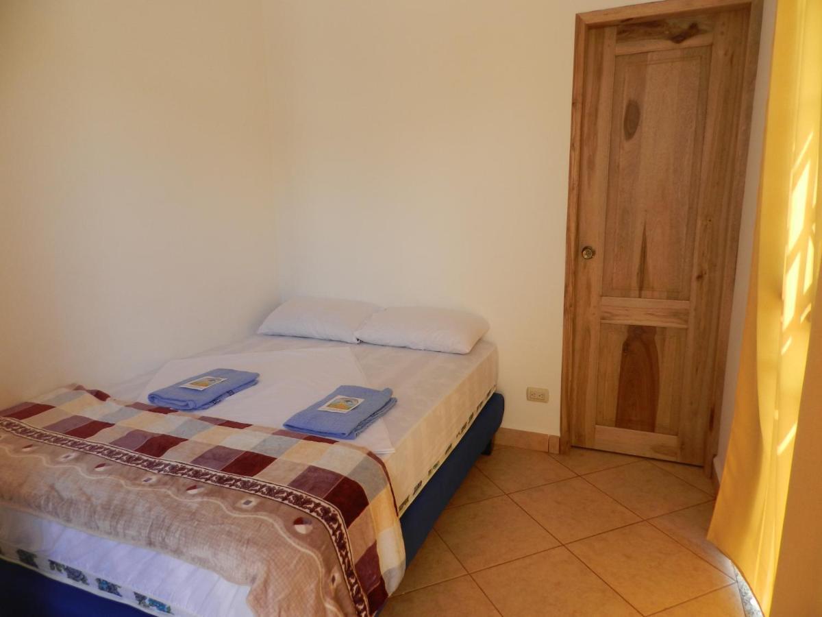 Hostal Yaku מונטניטה מראה חיצוני תמונה